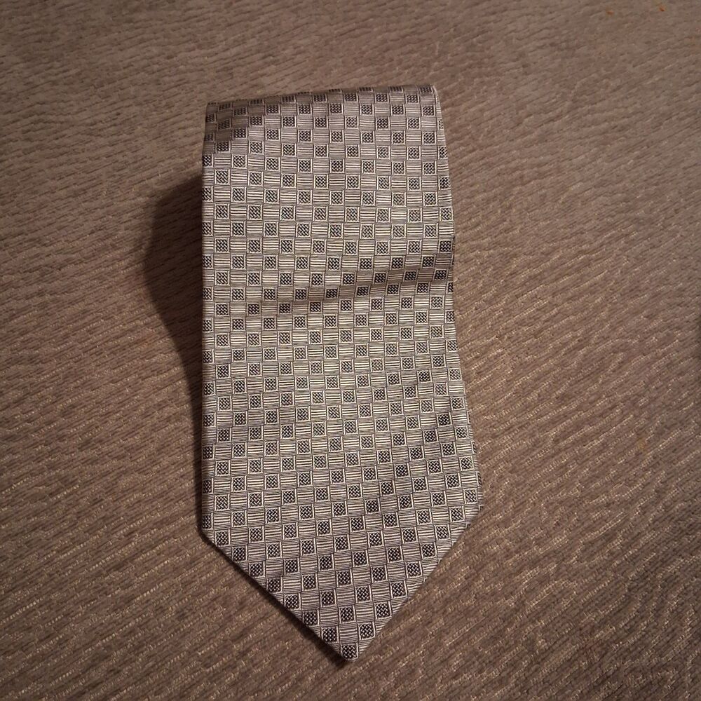 Innocenti For Tom James Tie All‎ Silk Gray Silver Paisley Geometric Pattern NWT